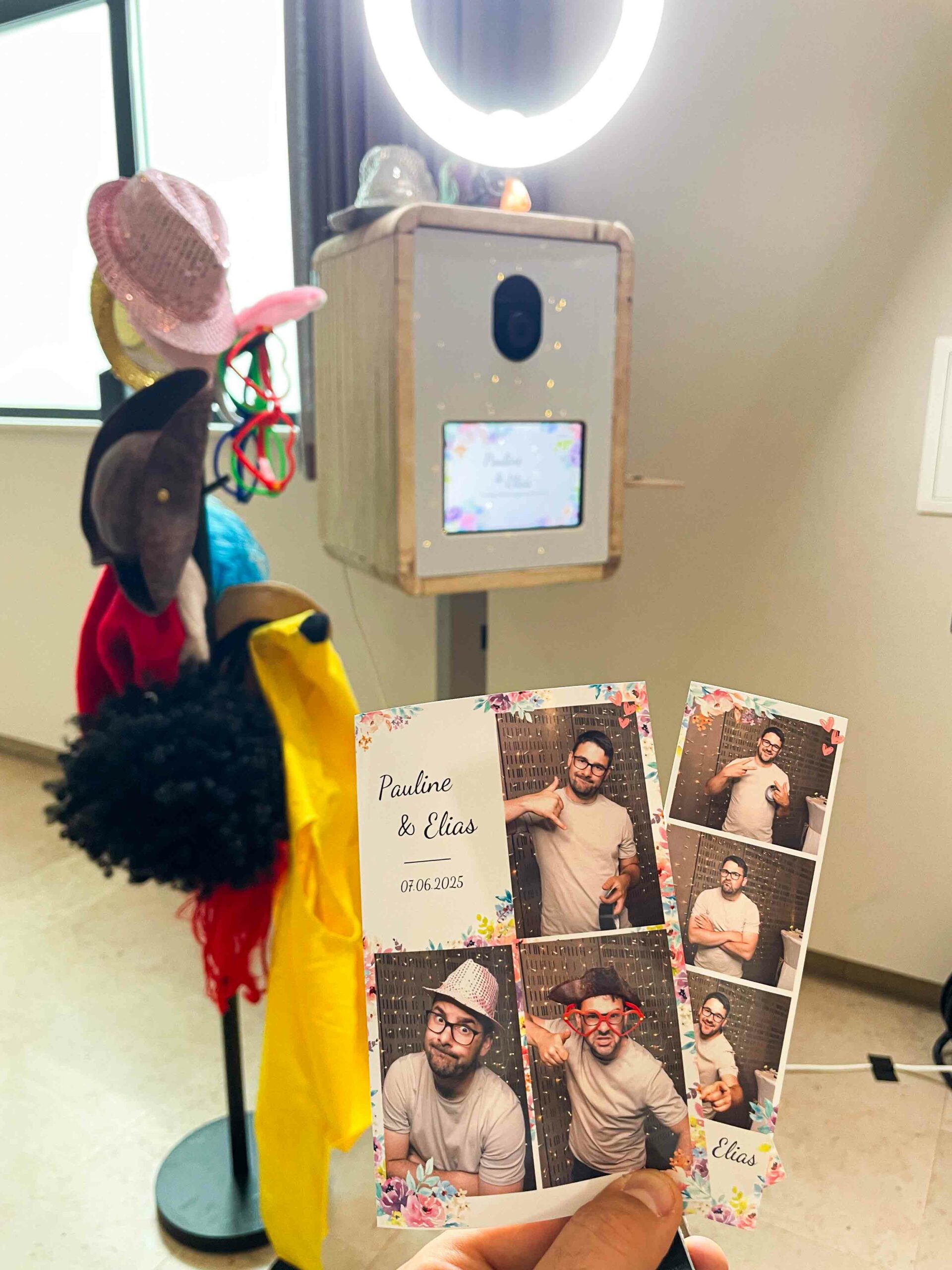 Borne photo installée au mariage de Pauline & Elias à Saint-Hippolyte, Haut-Rhin